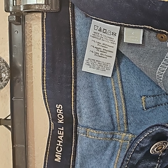 Excellent - Michael Michael Kors Dark Blue Jeans with MK Logo size 4 - Picture 4 of 7